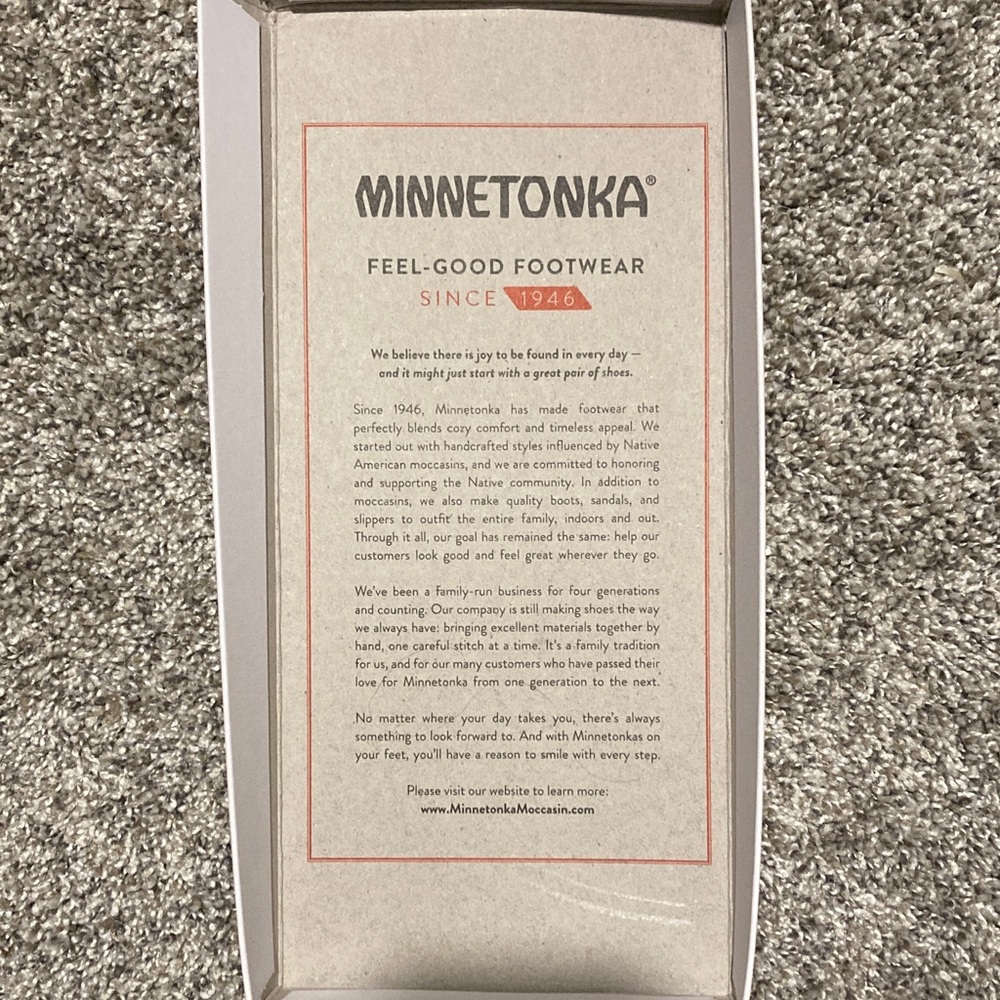 Minnetonka Women's Yellow Moccasins - Picture 11 of 12